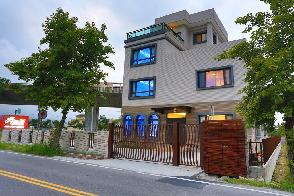 Dania Garden Bed & Breakfast Luodong Dış mekan fotoğraf