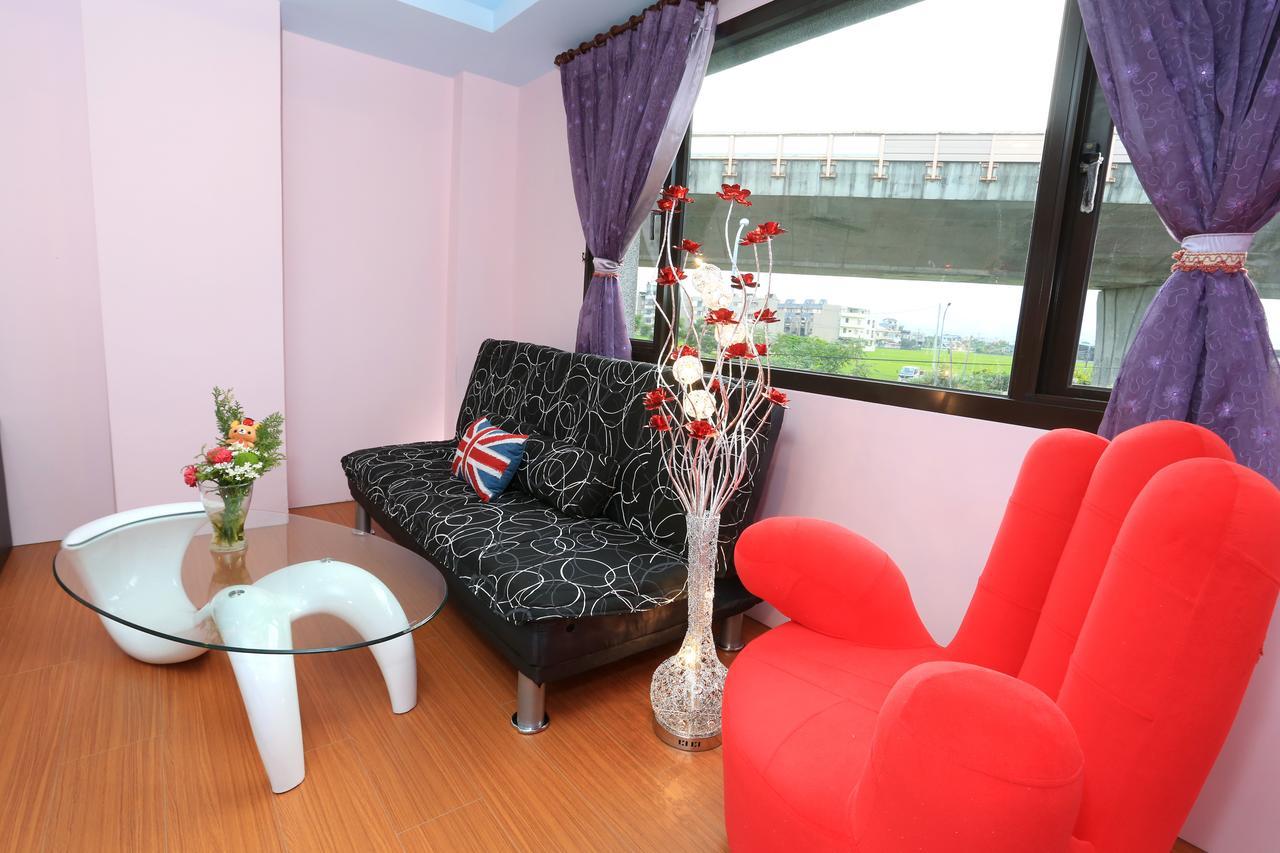 Dania Garden Bed & Breakfast Luodong Oda fotoğraf